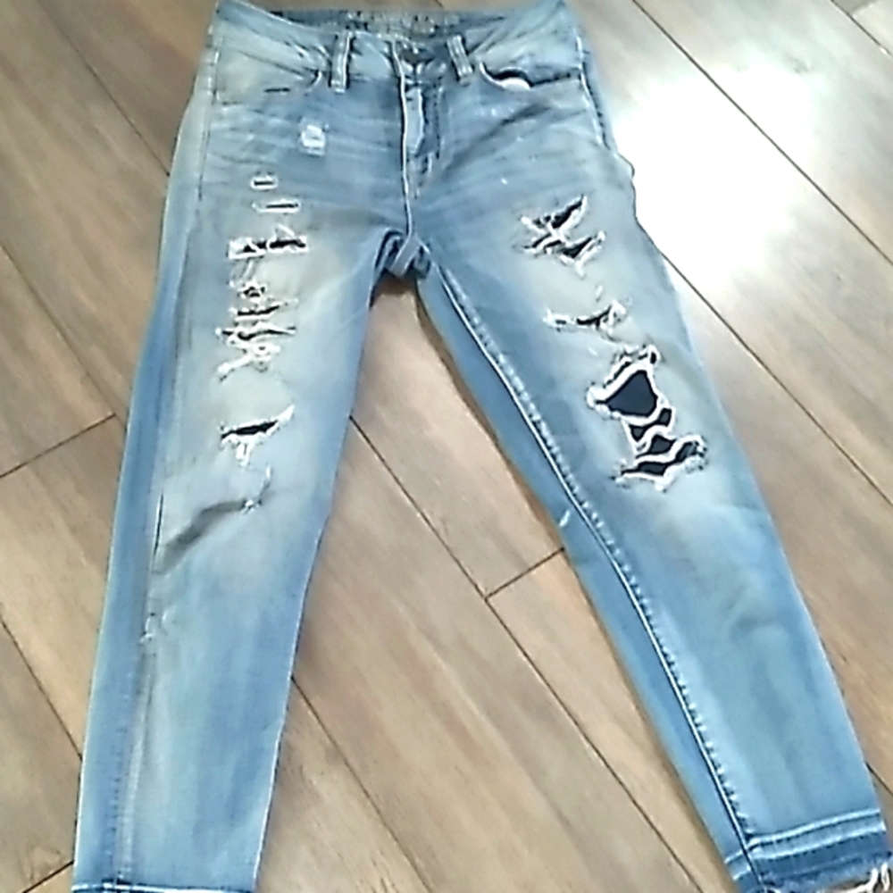 American Eagle blue jeans